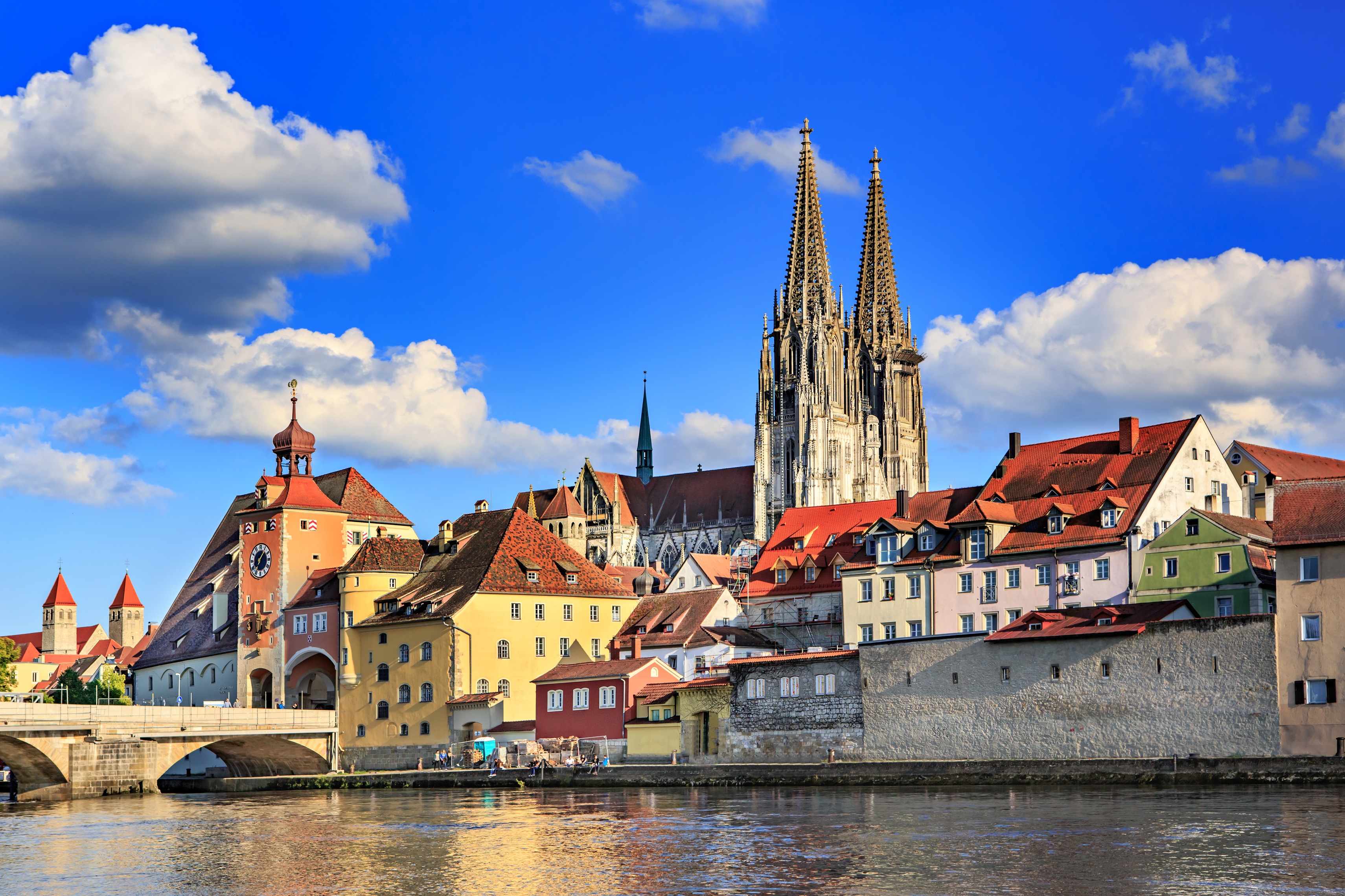 Schierling_The city of Regensburg (not online).jpg