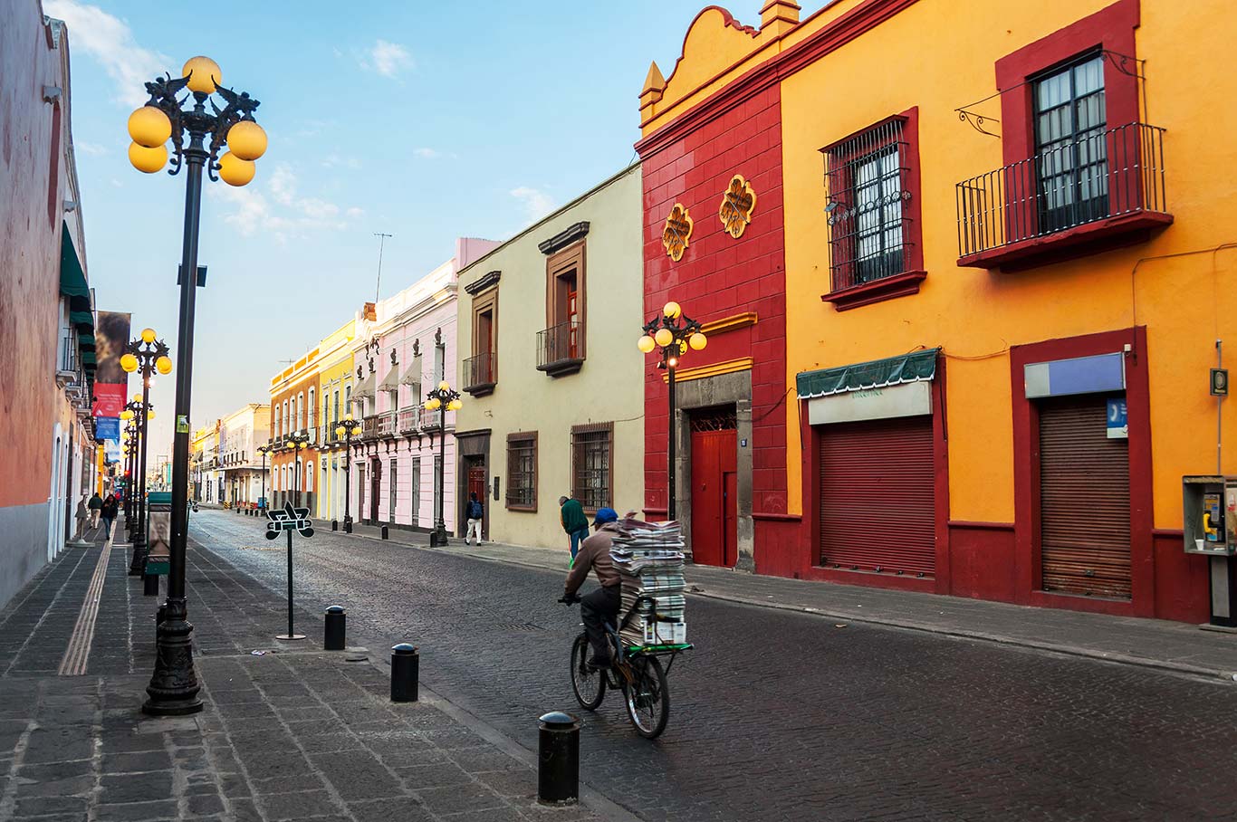 Fotolia_117529740_L-Puebla.jpg